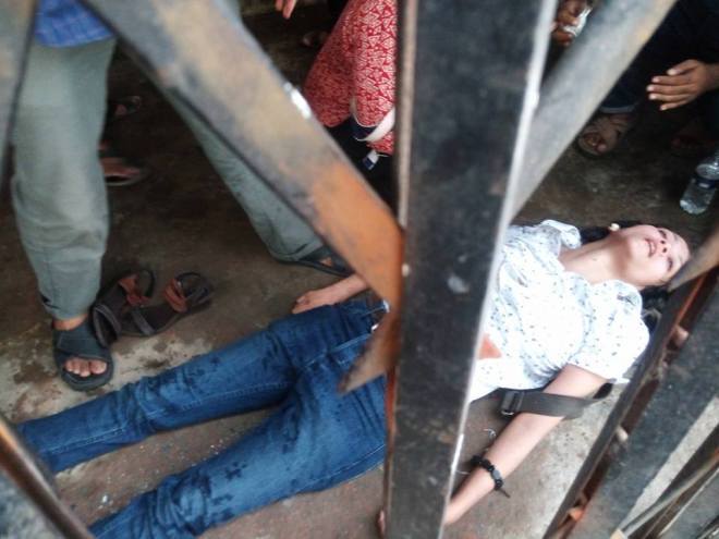 The masculine male police beaten her so badly the female left activist went unconcious on 28 July 2016